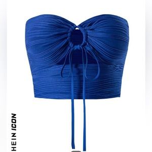 Cute Blue going out top!